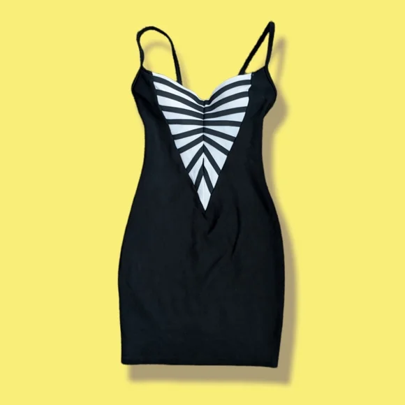 Frederick's of Hollywood | Dresses | Vintage Bw Slimming Mini Dress Size Sm  | Poshmark